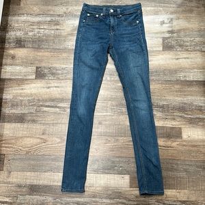 Rag & bone • mid rise skinny jeans in Hague